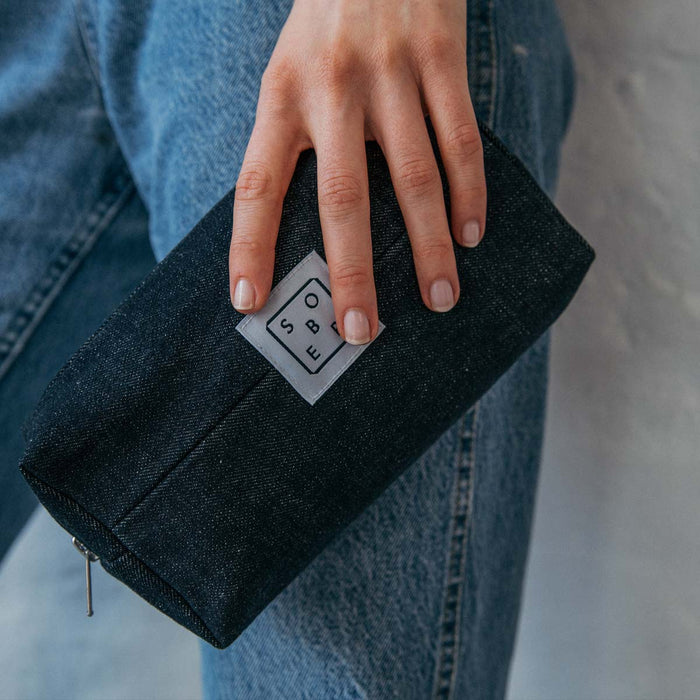 Washbag Jeans