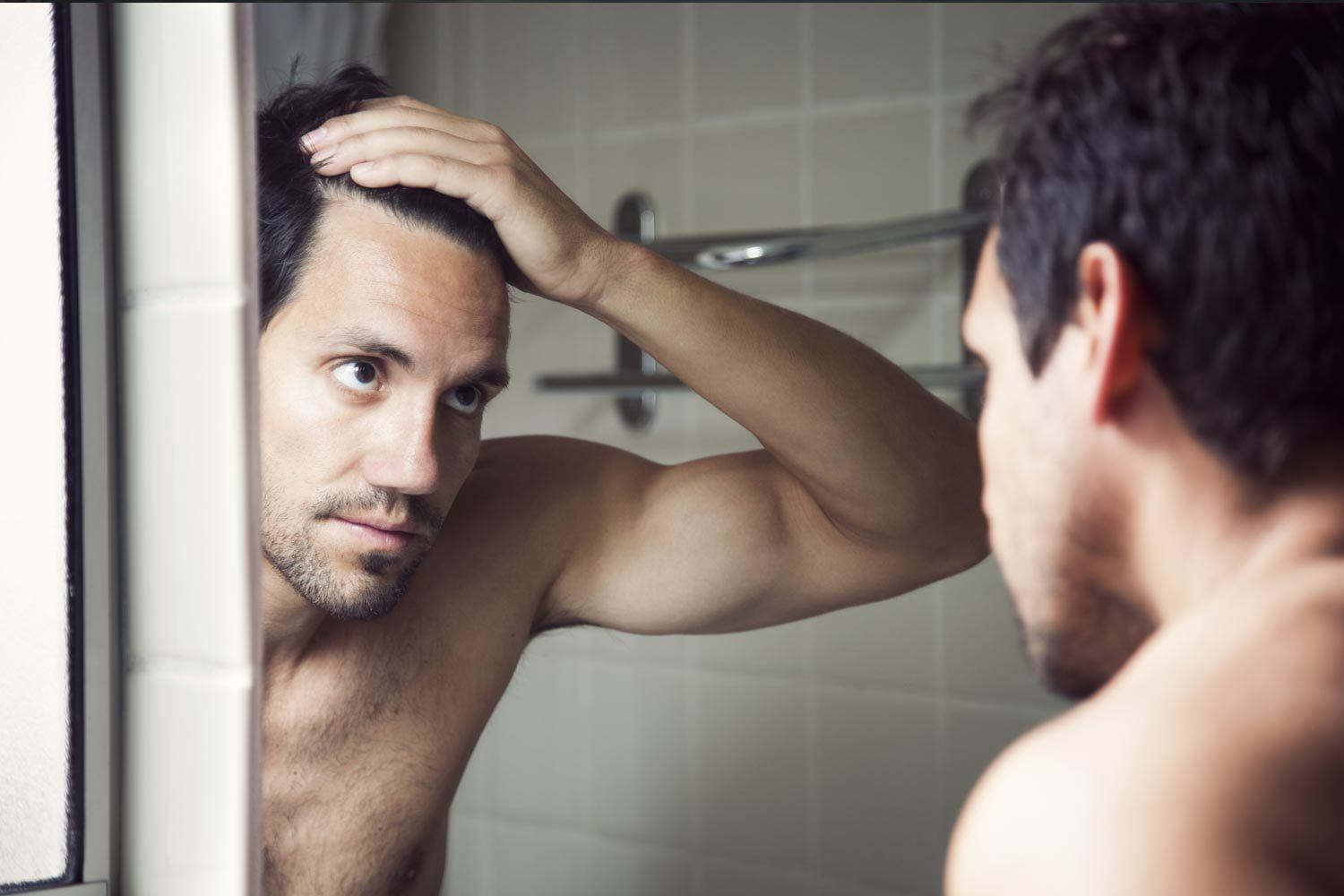 Koffein bei Haarausfall bei Männern: Wundermittel für Haut und Haare?